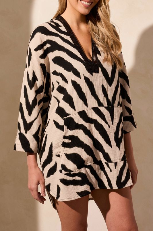 3/4 Sleeve Tunic w Lace Trim