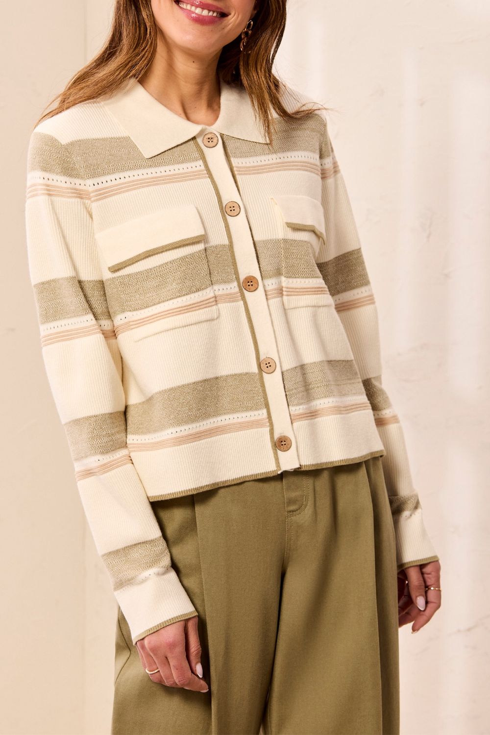 Sweater Cardigan w Collar