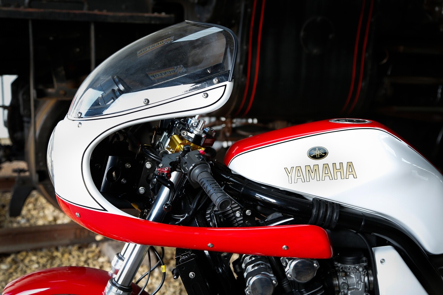 Fazer 600 - Fairing &amp; Headlight Pack