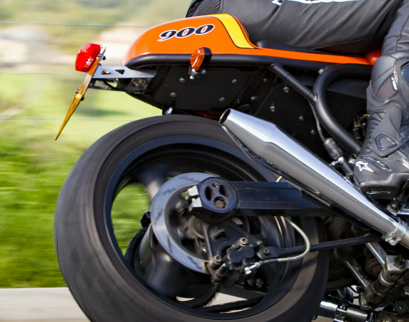 Reverse Cone silencer (Pair - Chrome)