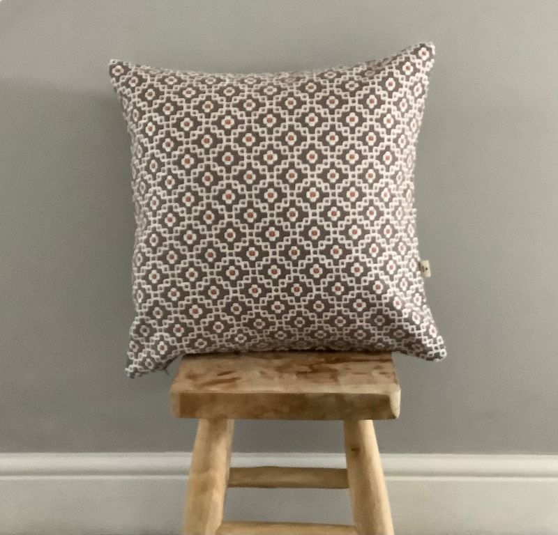 Geometric Diamond orange