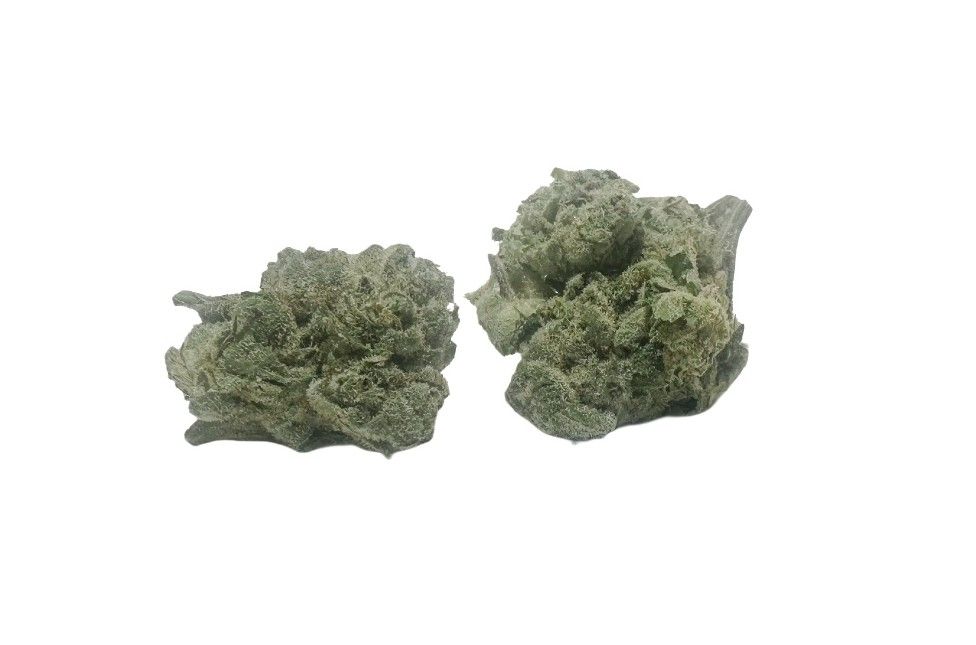 Blue Dream 1/4 Oz.  (Indoor Smaller Buds) (Green Triangle Farms, Chico, CA) 30%