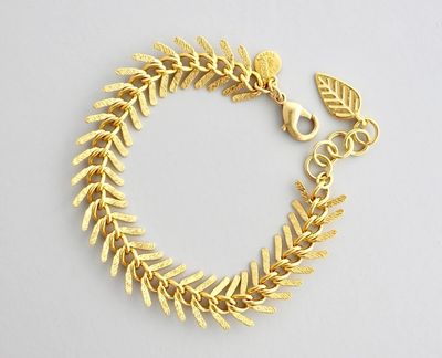 18k Matte Gold Fish Bone Bracelet