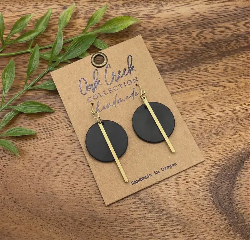 Leather Round w/Gold Bar Earring 1 5/8" - 2 Colors