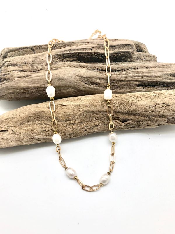 Necklace Matte Gold Paper Clip w/Freshwater Pearls18”w/2”ext