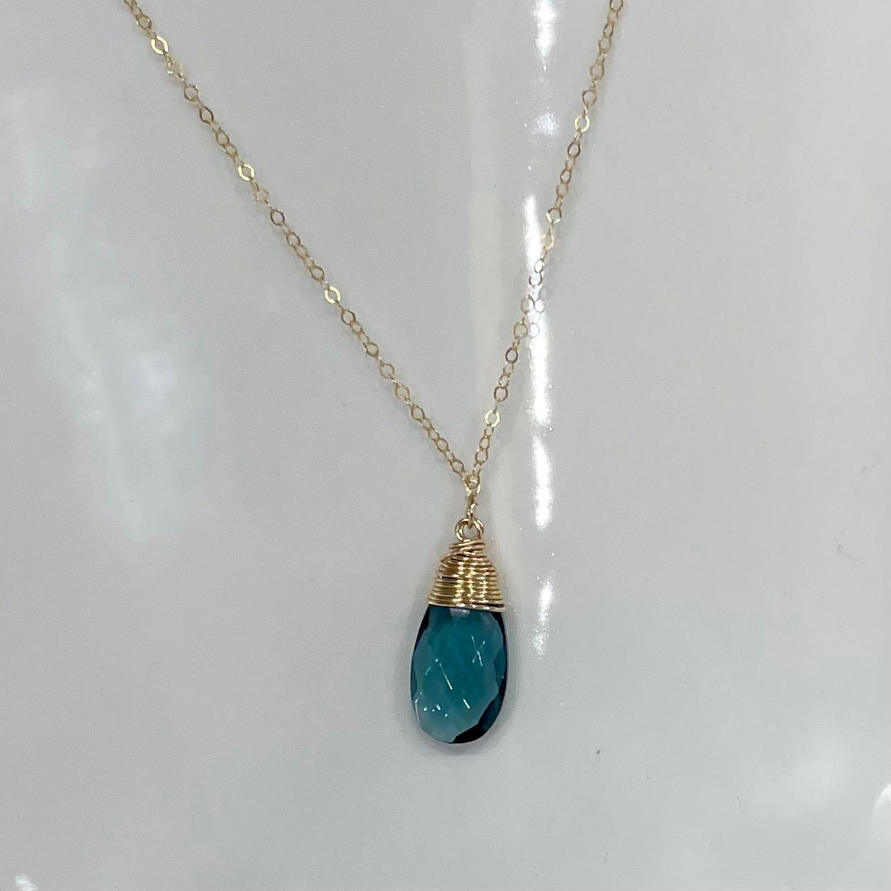 Azure Necklace, London Blue Topaz Gemstone, Material: 14k Gold Filled