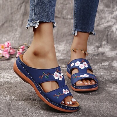 2022 Summer New Amazon Foreign Trade Women&amp;amp;#039;s Shoes Hollow Flower Embroidery Sandals Wedge Plus Size Women&amp;amp;#039;s Slippers Women