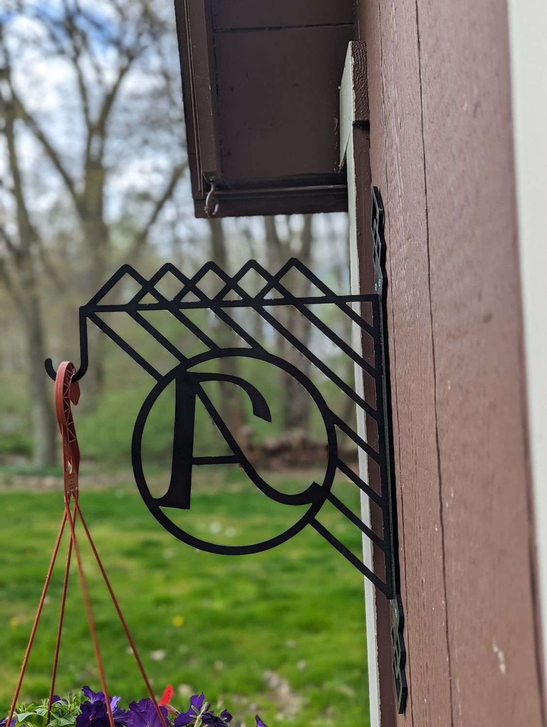 Personalized Heavy Duty Indoor/Outdoor Plant Hanger, Diagonal Lines