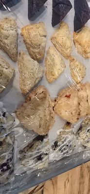 Lemon Poppy Seed Scone