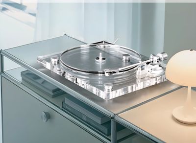 Turntables/Stereos/Audio-Visual/Accessories
