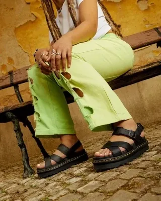 Women&#39;s Sandals
