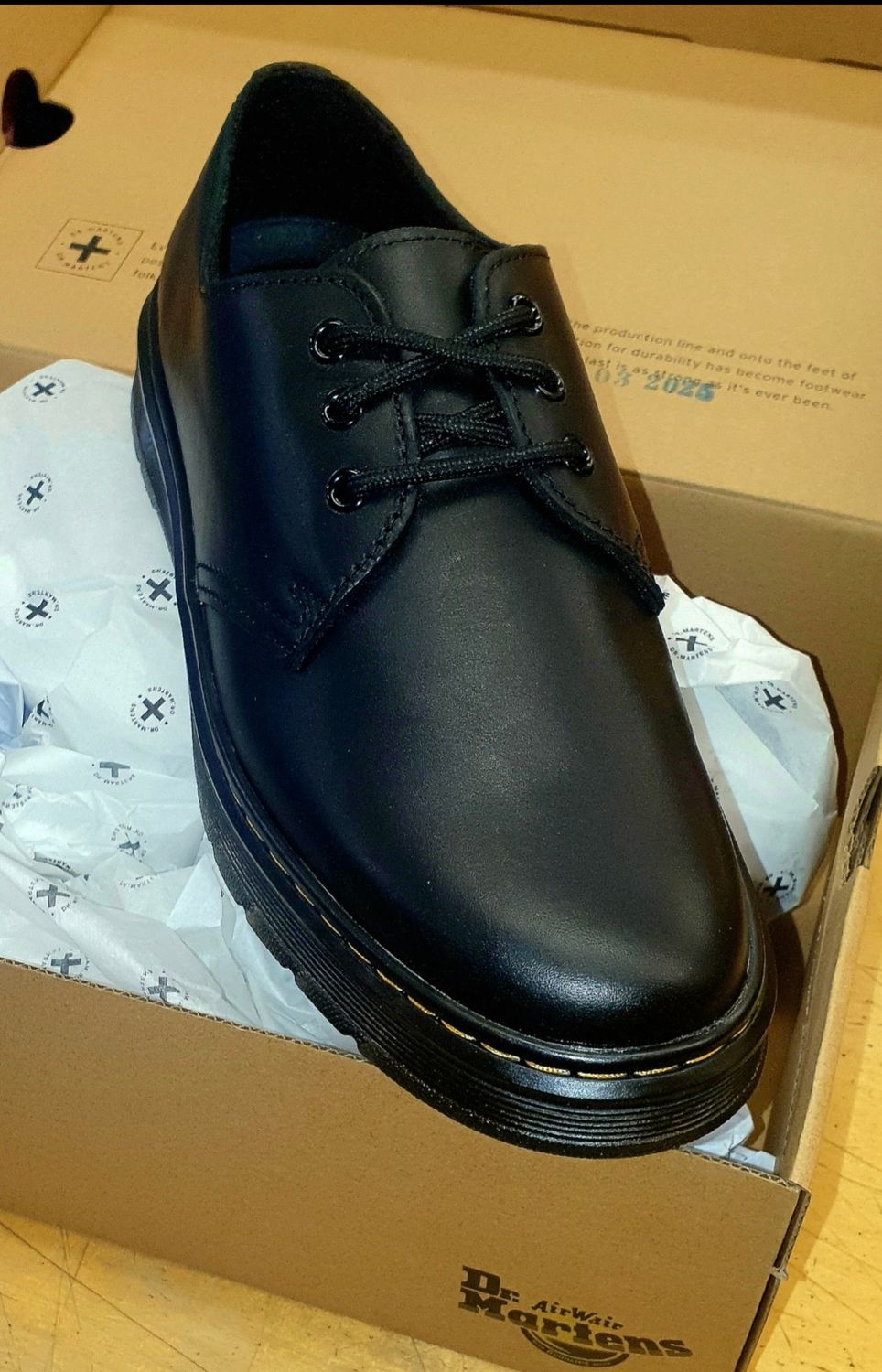 Dr. Martens Brookline Lo Shoe Black Lusso