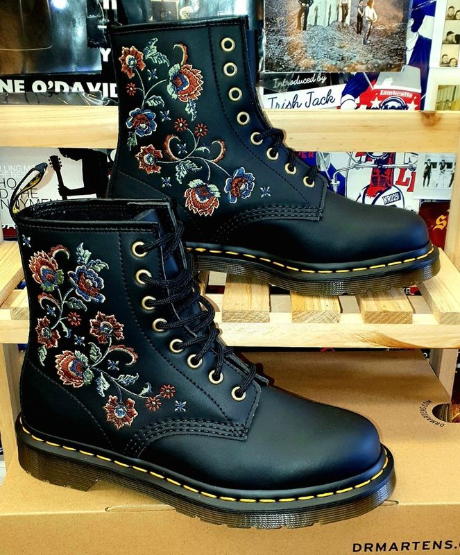 Dr. Martens 1460 New Rose Vonda