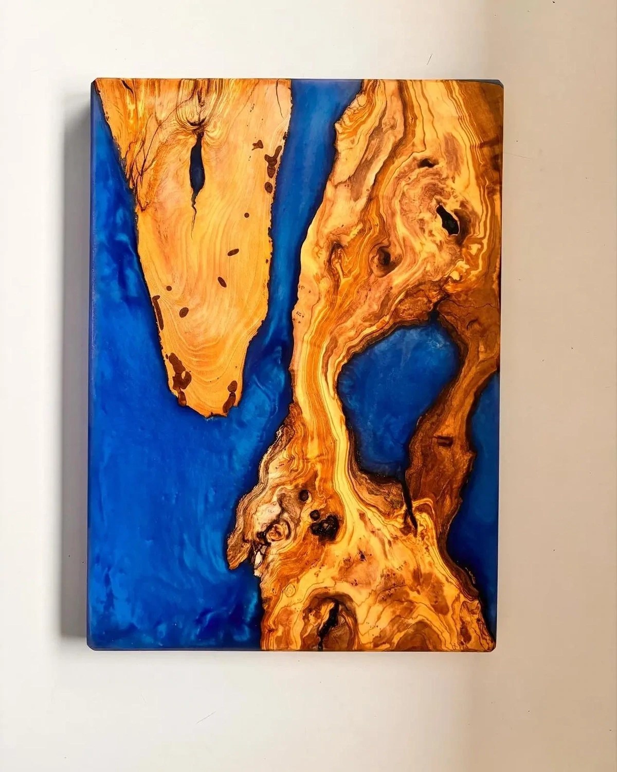 Schneidbrett Epoxid & Holz