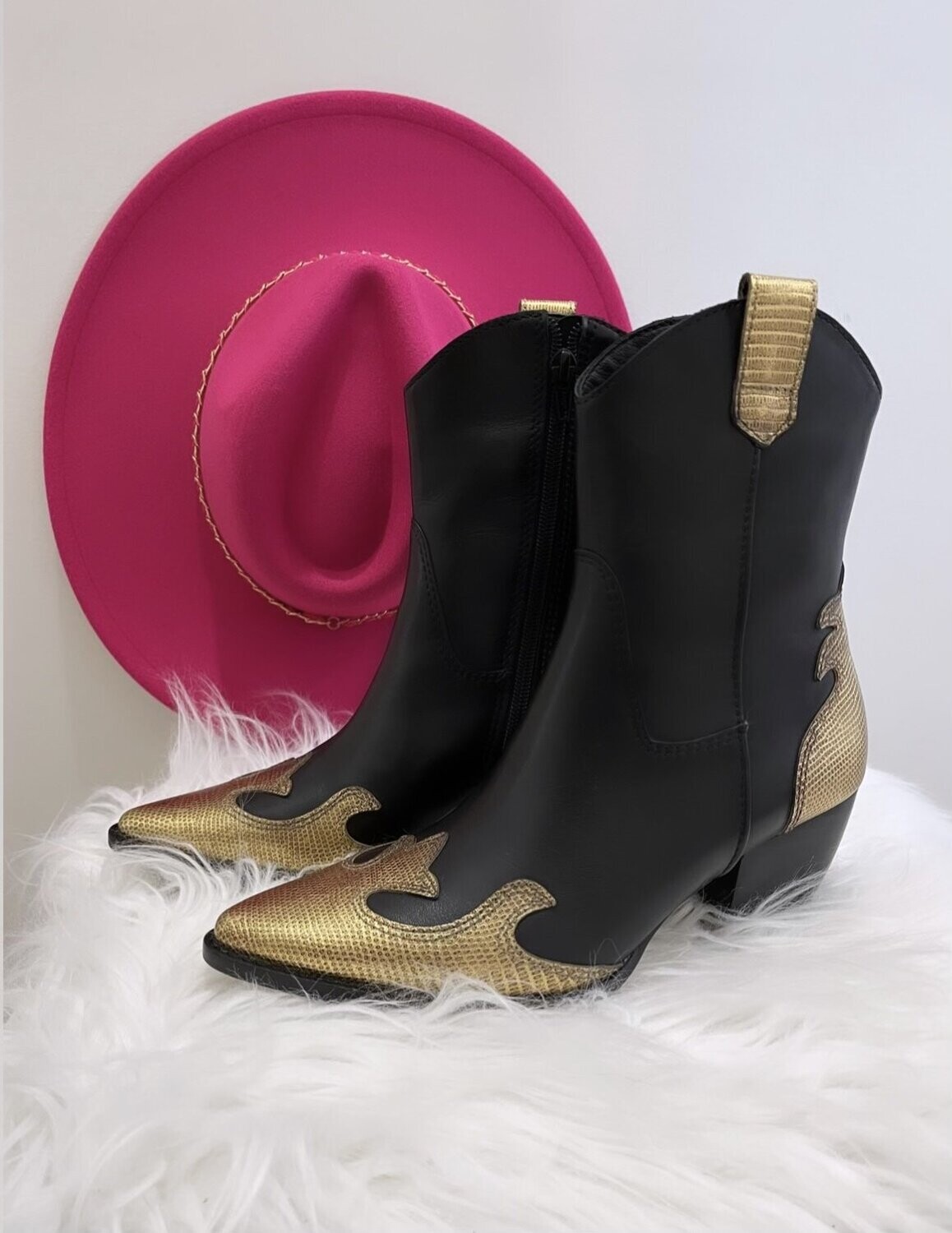 Claude Booties 