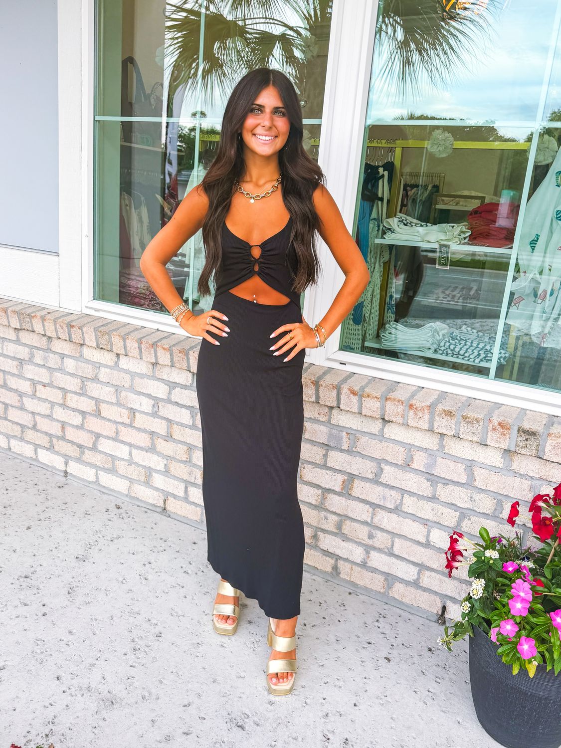 Cut Out Ribbed Knit Maxi Dress - Black