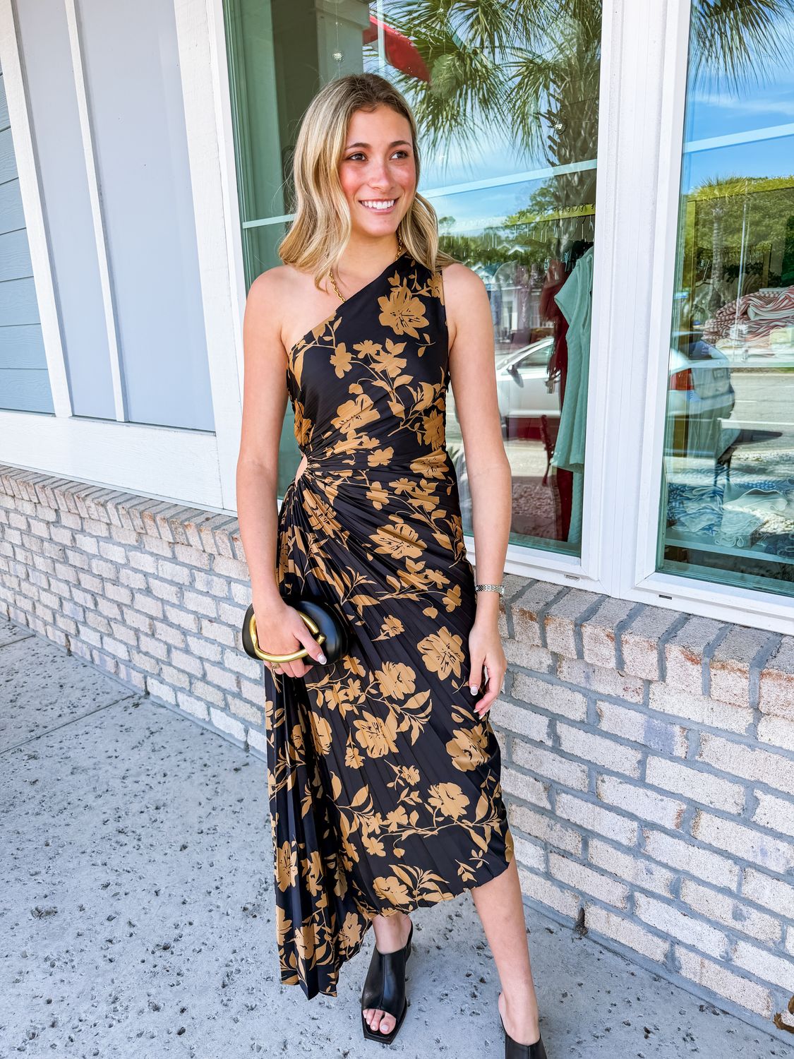 Cut Out Pleated Floral Maxi - Black/Gold