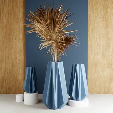 Timber Vase - Midnight Black