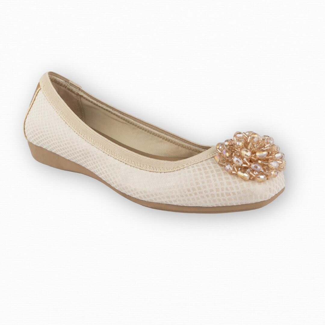 Karen Scott Anjelicaa Flat Shoes, Color: Natural, Size: 7