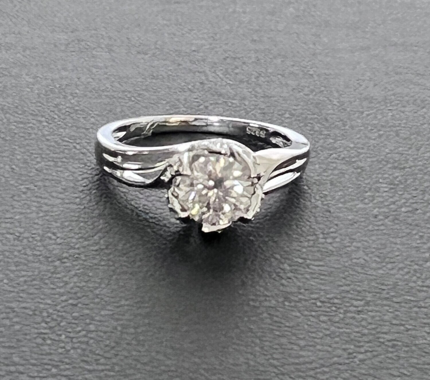 Ring S925 18K Gold Plated Moissanite Center Swarovski Side Stone, Color: Silver, Size: 6