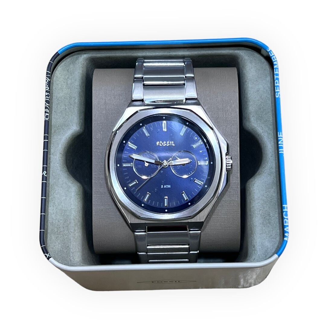 Fossil Watch Men’s Stainless Steel Bracelet Sunray Dial , Color: Blue