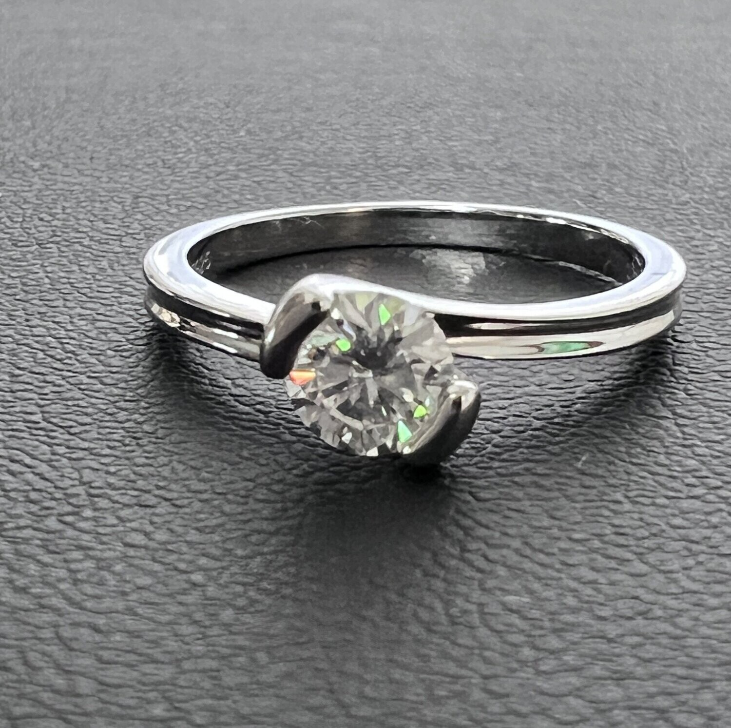 Ring S925 18K Gold Plated Moissanite Center Swarovski Side Stone, Color: Silver, Size: 6