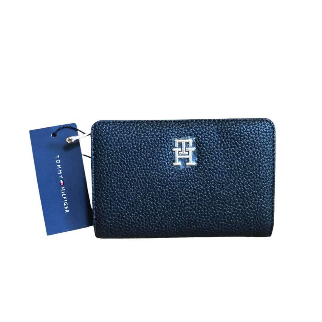 Tommy Hilfiger Wallet Medium Pebbled Leather