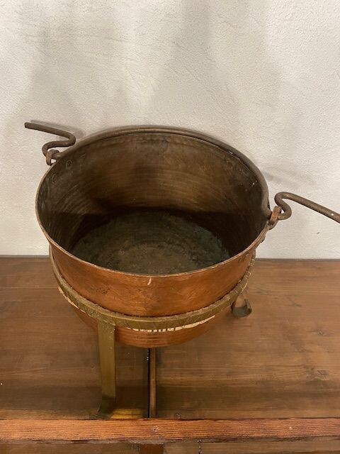 OLLA DE COBRE PARA PONER AL FUEGO CON LEÑA O CARBON