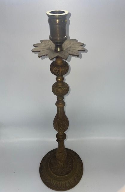 CANDELABRO ANTIGUO DE ALTAR DE BRONCE