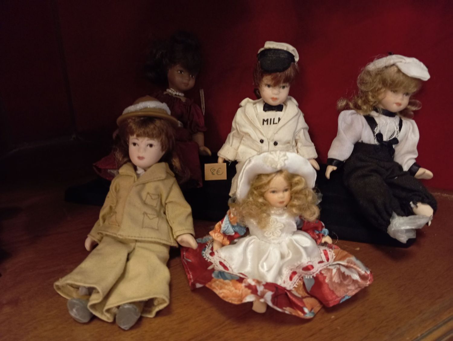 Muñecas de porcelana