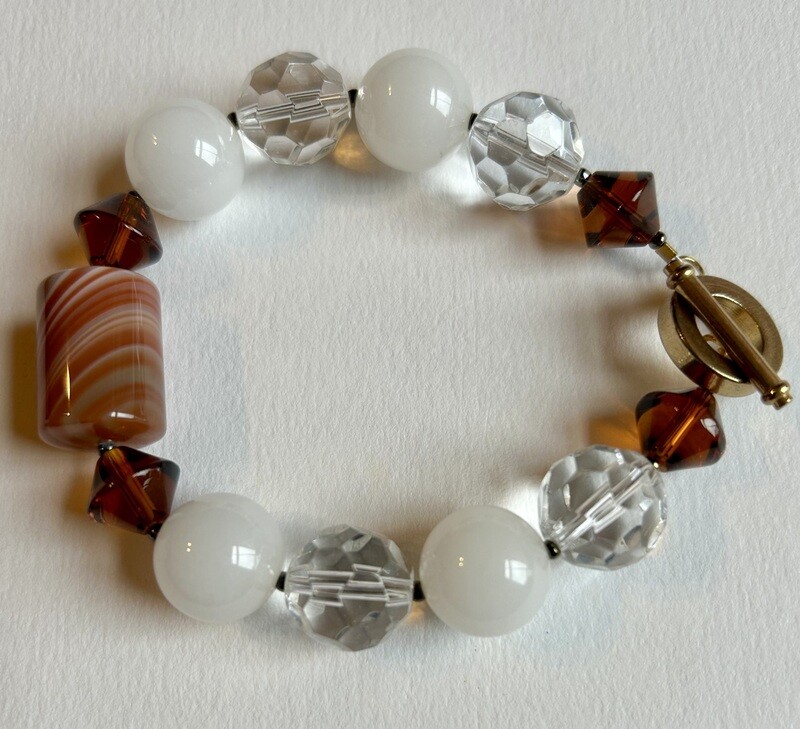 Bracelet in agate and jade