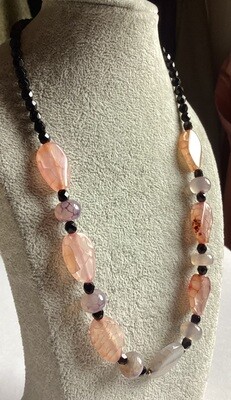 Mixed quartz necklace