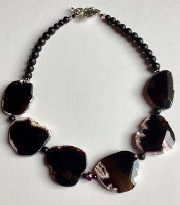Agate slices necklace