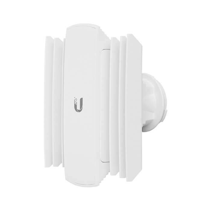 Antena sectorial asimétrica tipo HORN de 90 grados de apertura de 13 dBi, 5 GHz (5.150 - 5.850 MHz) para equipos PrismStation e IsoStation. Ubiquiti