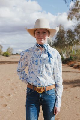 Black Colt - Maggie blue lace