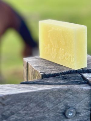 Itchy Ben cleansing soap bar