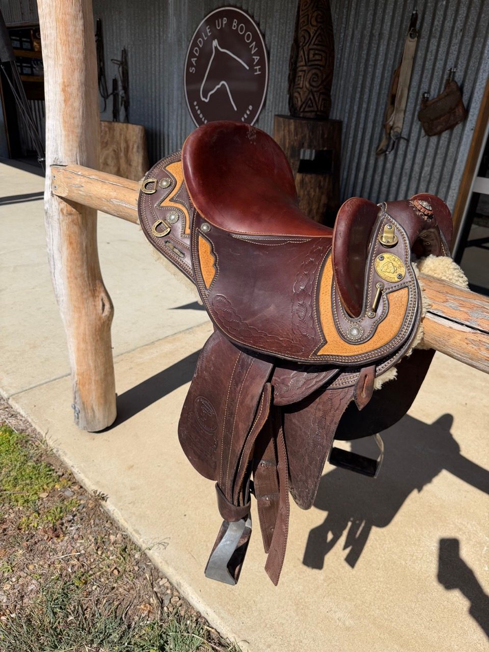 James Saddlery Colt Revolver – Flex-Fit Tree