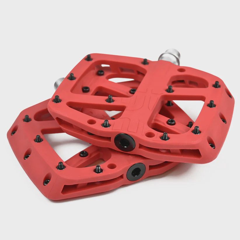 E THIRTEEN Pedal Base Flat Composite Body