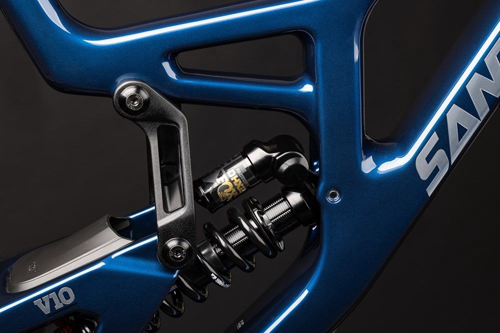 27 Santa Cruz V10 CC DH - X01 Kit