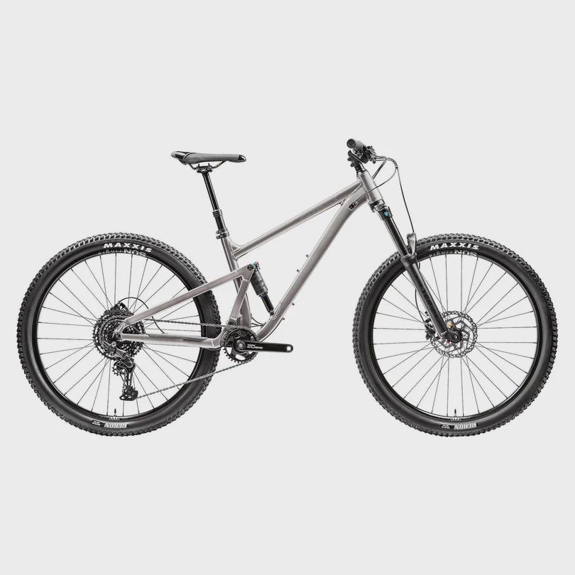 2025 Silverback SE Trail 10, Colour: Metallic/Matt Black, Size: Small