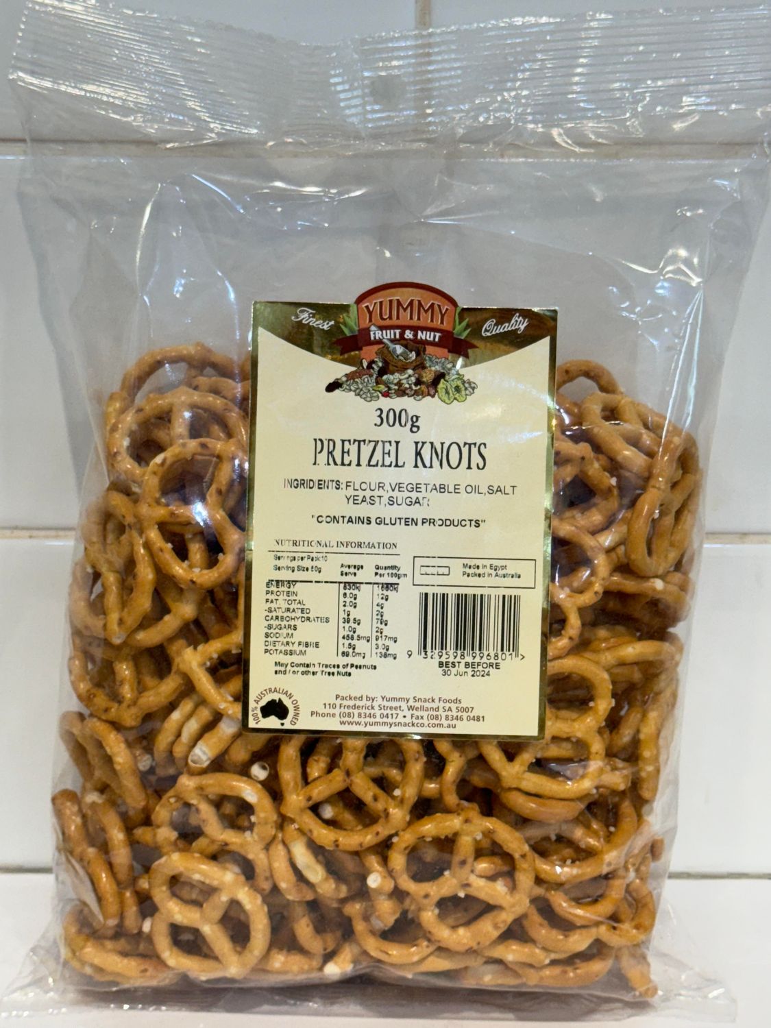 YUMMY SNACKS  - 300g Pretzel Knots