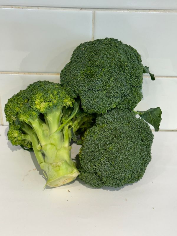 Broccoli, Each