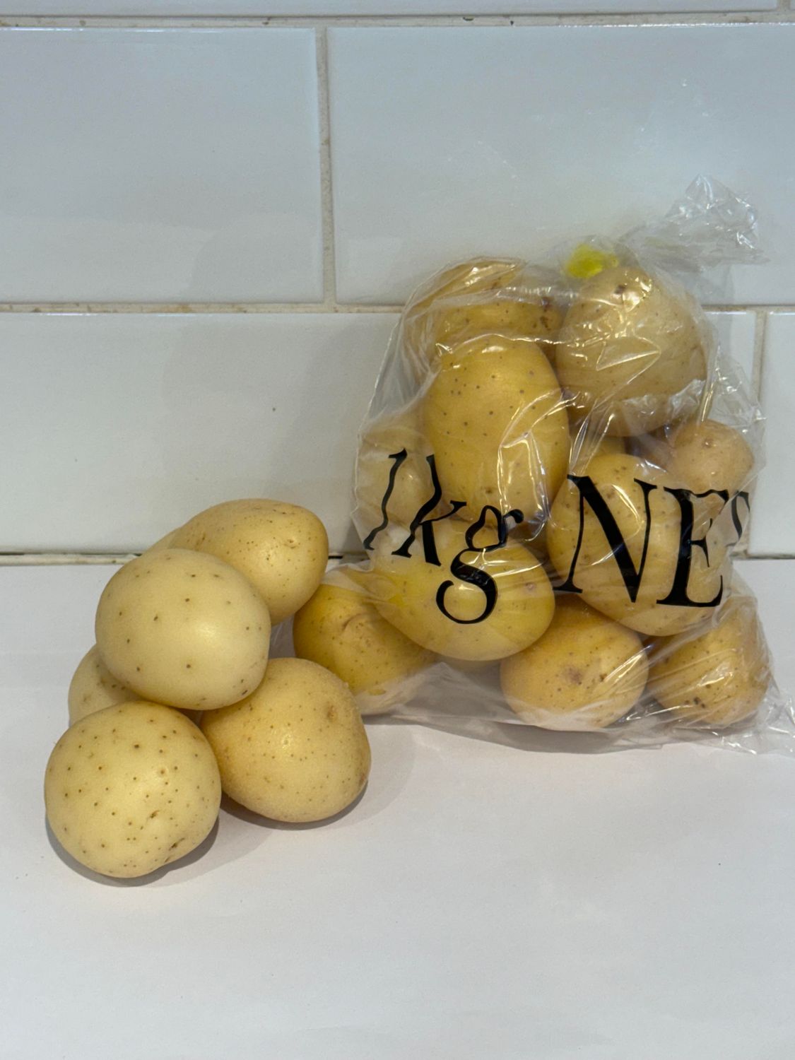 Potato 1KG BAG  Small Washed, Each