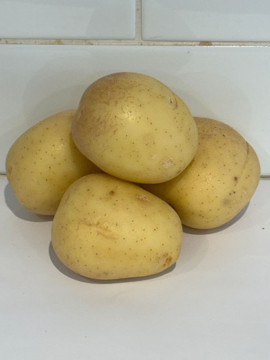 Potato Medium Washed Loose, Each