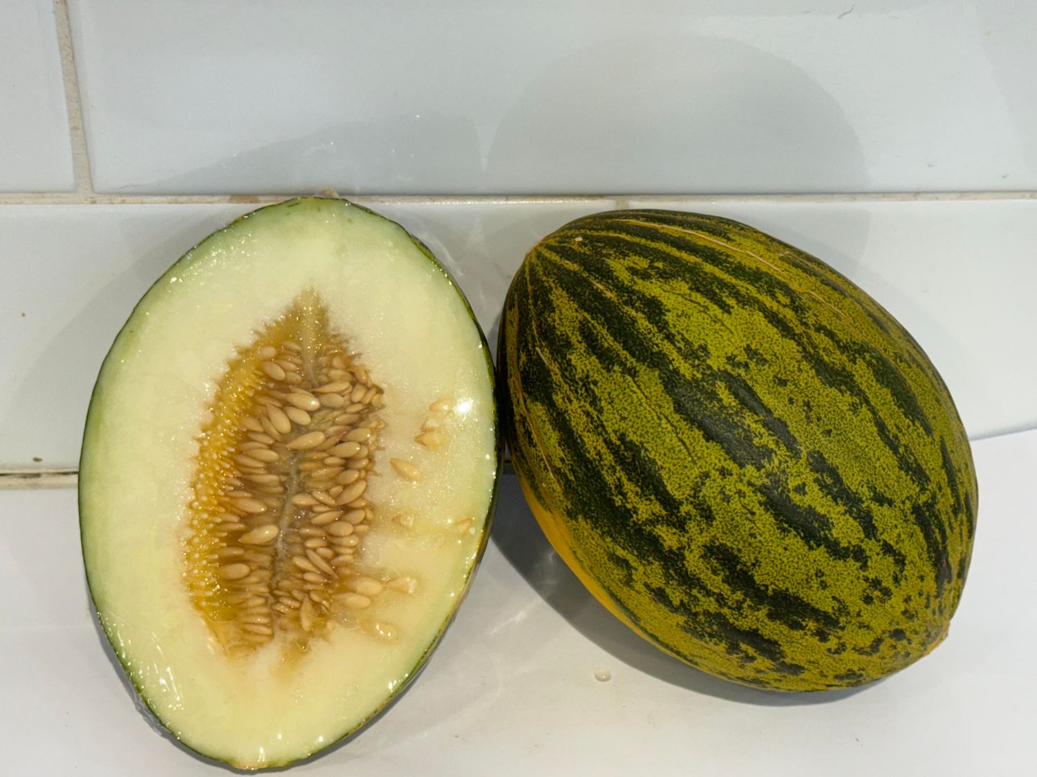 Piel De Sapo Whole, Each
