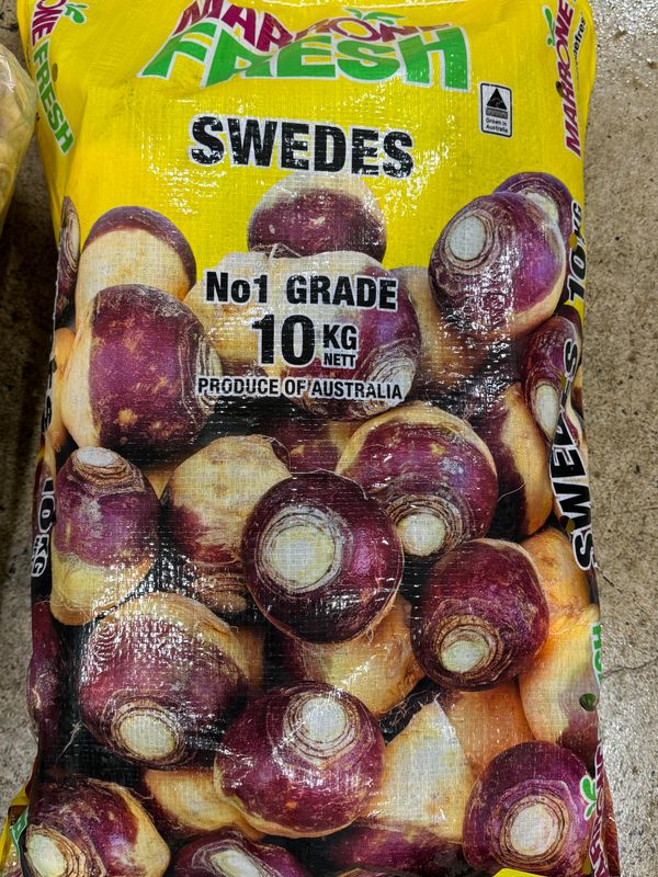 WHOLESALE - Swede Turnips (10KG BAG)