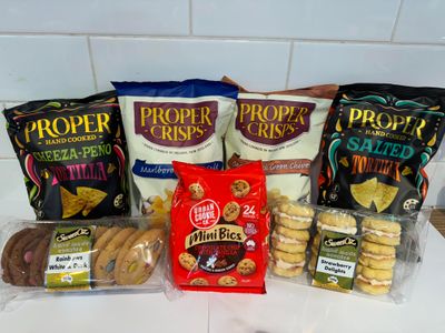 BISCUITS &amp; CHIPS