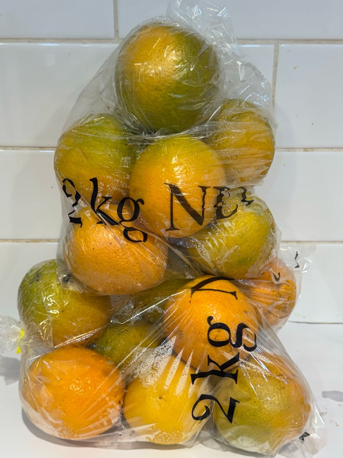 Oranges - 2KG Valencia, Each