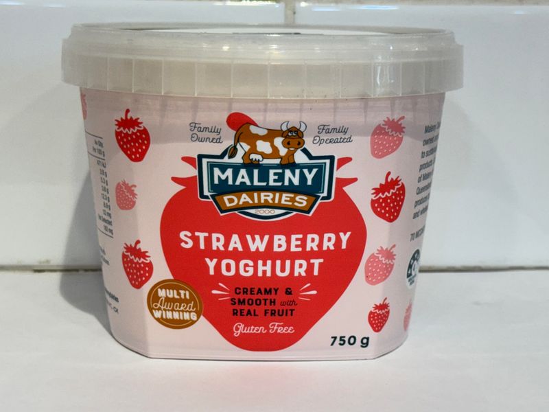 MALENY DAIRIES - Strawberry Yoghurt 750g tub, Each