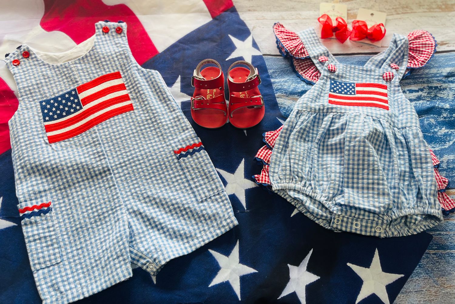 Lil Cactus- Gingham USA Flag Bubble